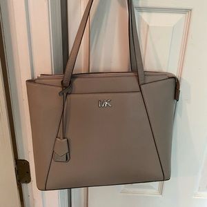 Michael Kors pearl grey MADDIE bag
